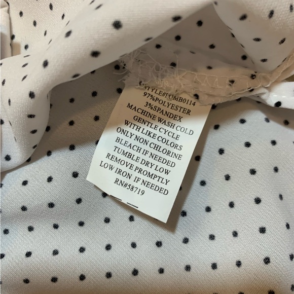 NWT NY Collection Polka Dot Button Down Roll Tab Long Sleeve Shirt Women PM - Picture 5 of 7